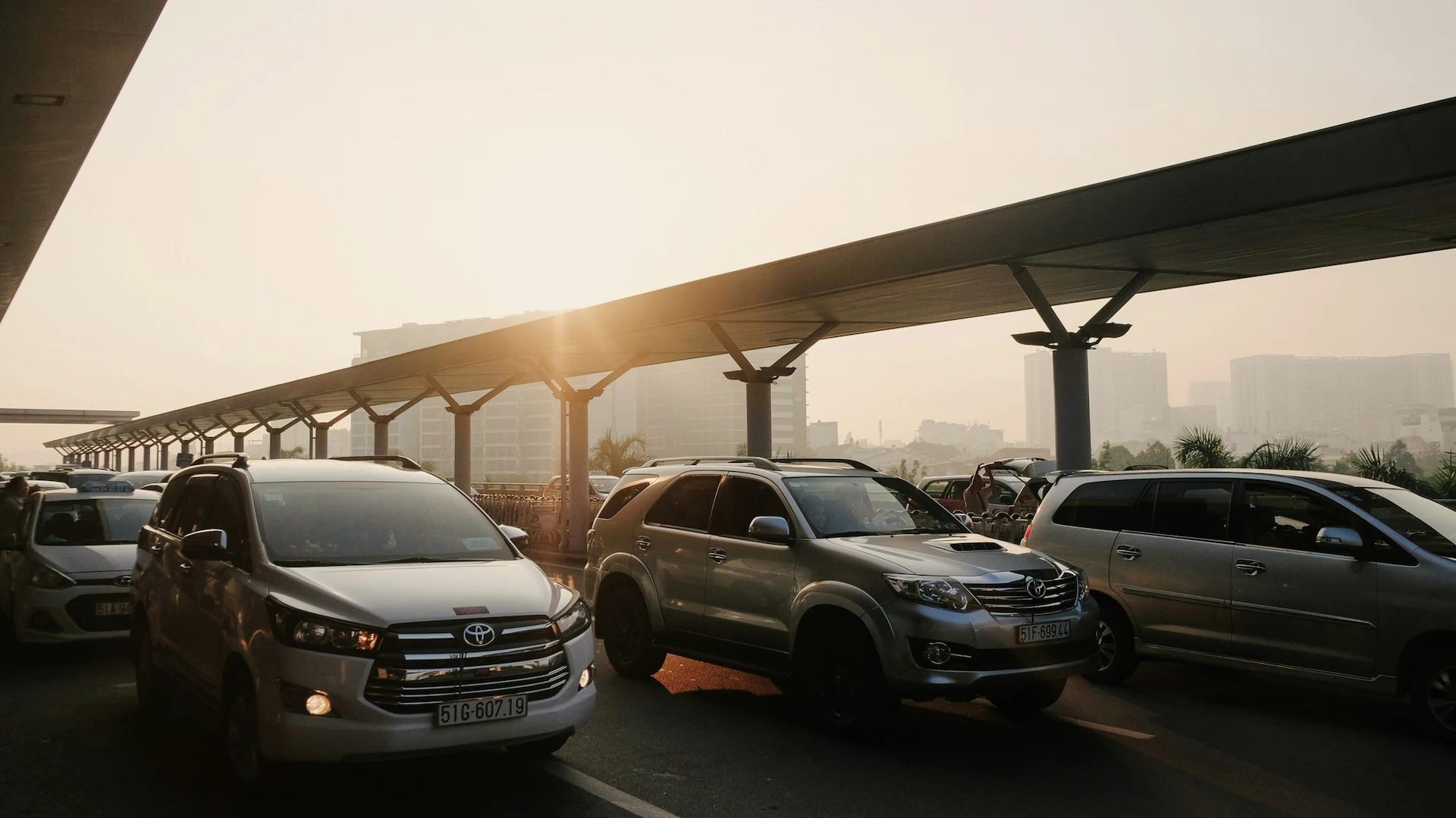 Vietnam airport transfer